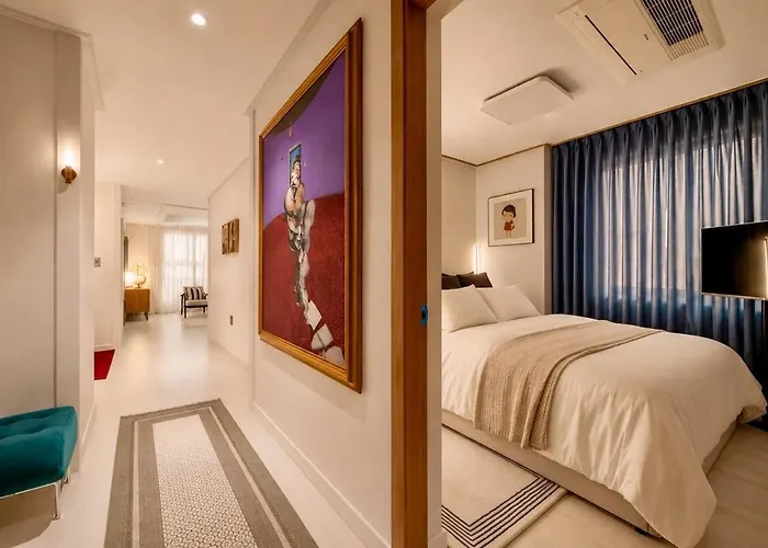 Luxury Family Penthouse With 4 Bedrooms, 2 Bathrooms And Private Gym 아파트